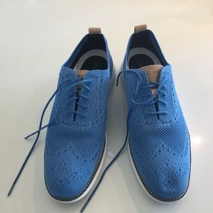 Light Blue Spring Style Wing Tip Bucks.